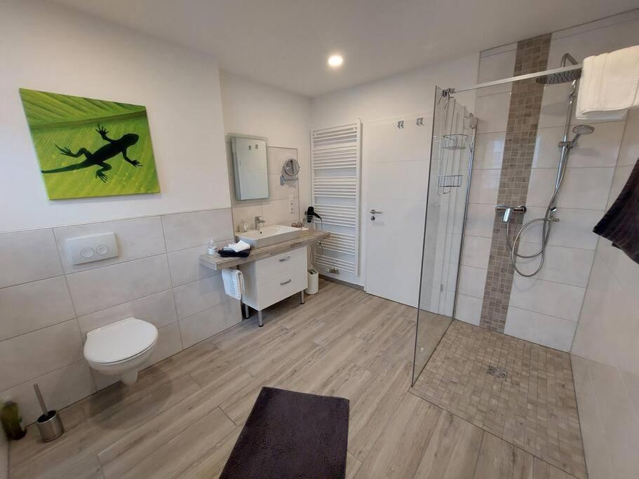 Ferienwohnung Helenenquelle Bad Wildungen Buitenkant foto